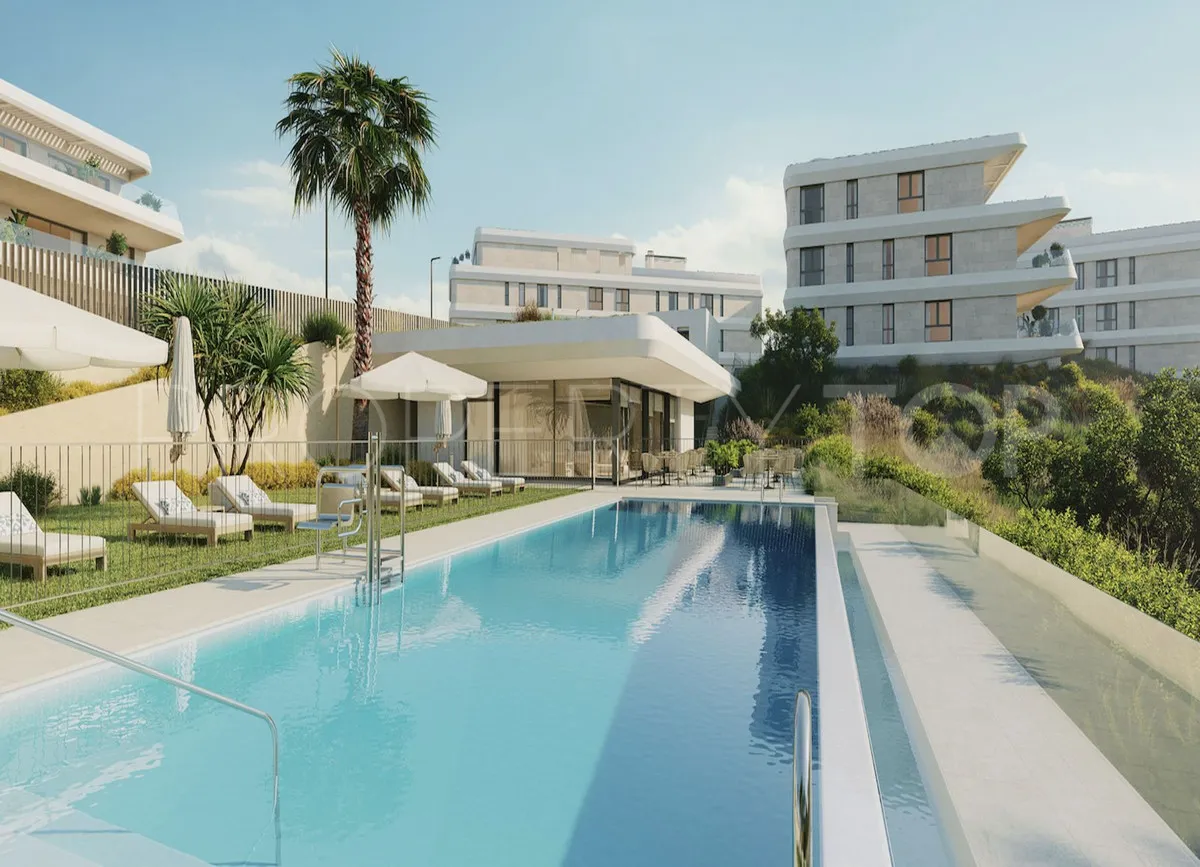 Buy apartment in Estepona