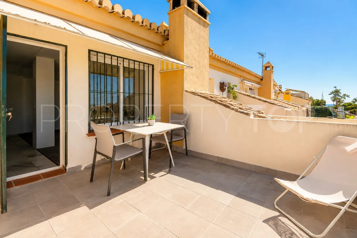 Costabella, adosado de 4 dormitorios en venta