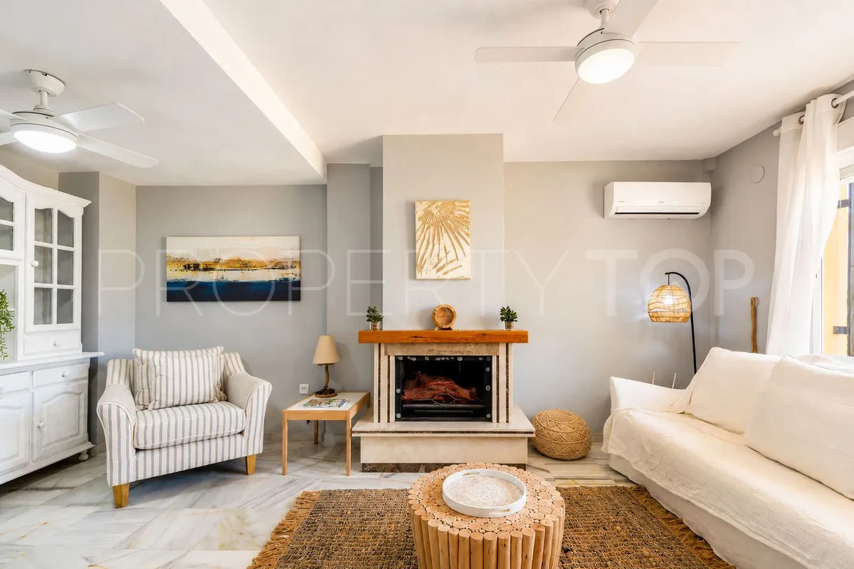 Costabella, adosado de 4 dormitorios en venta