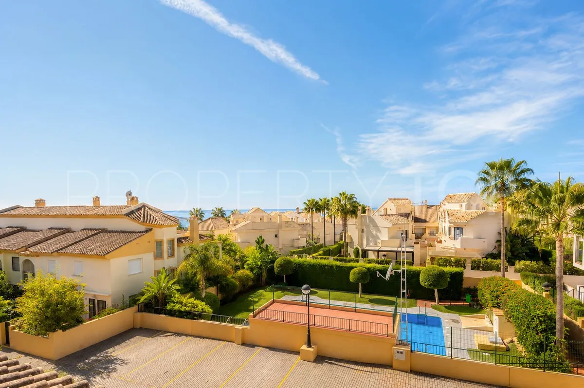 Costabella, adosado de 4 dormitorios en venta