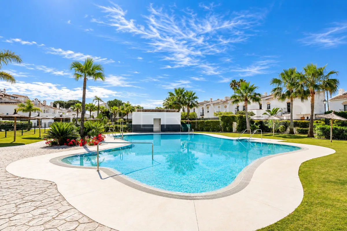 Comprar apartamento en Estepona de 3 dormitorios