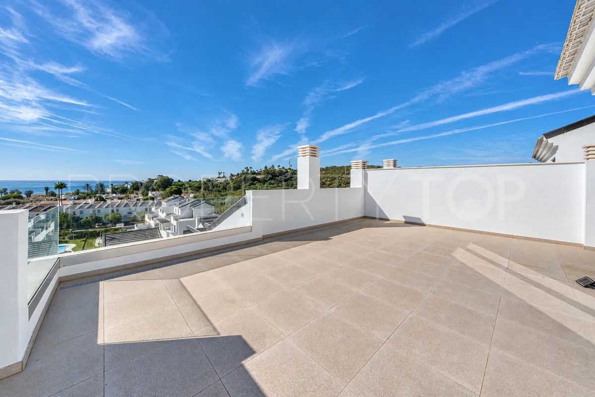 Comprar apartamento en Estepona de 3 dormitorios