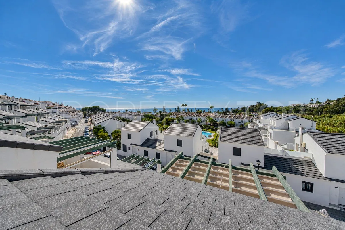 Comprar apartamento en Estepona de 3 dormitorios