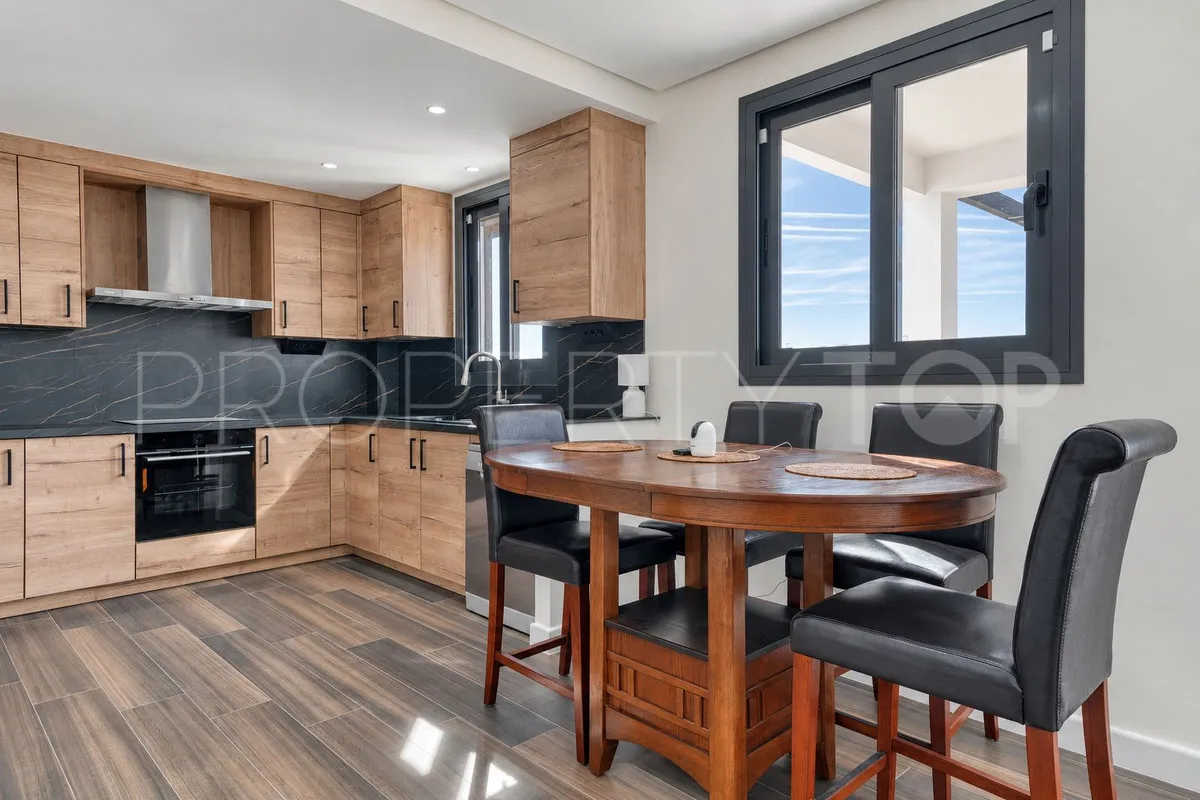 Comprar apartamento en Estepona de 3 dormitorios