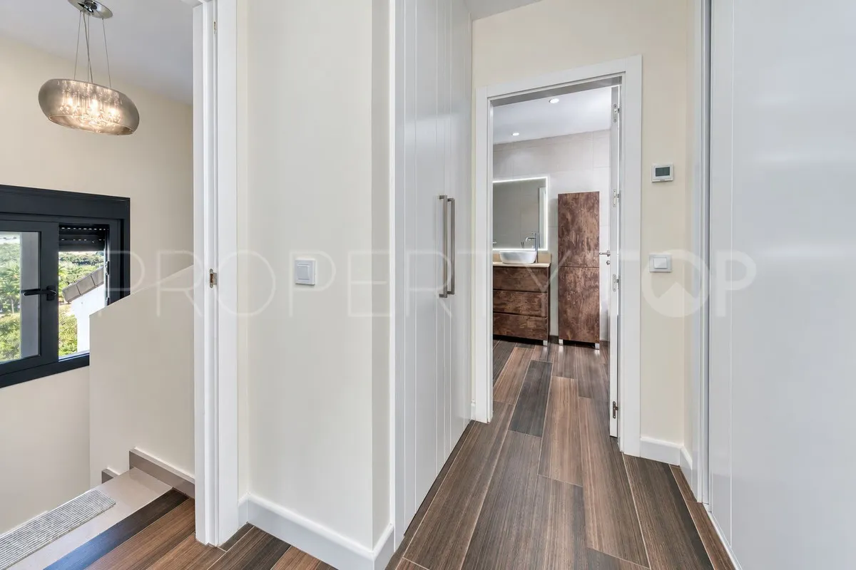 Comprar apartamento en Estepona de 3 dormitorios