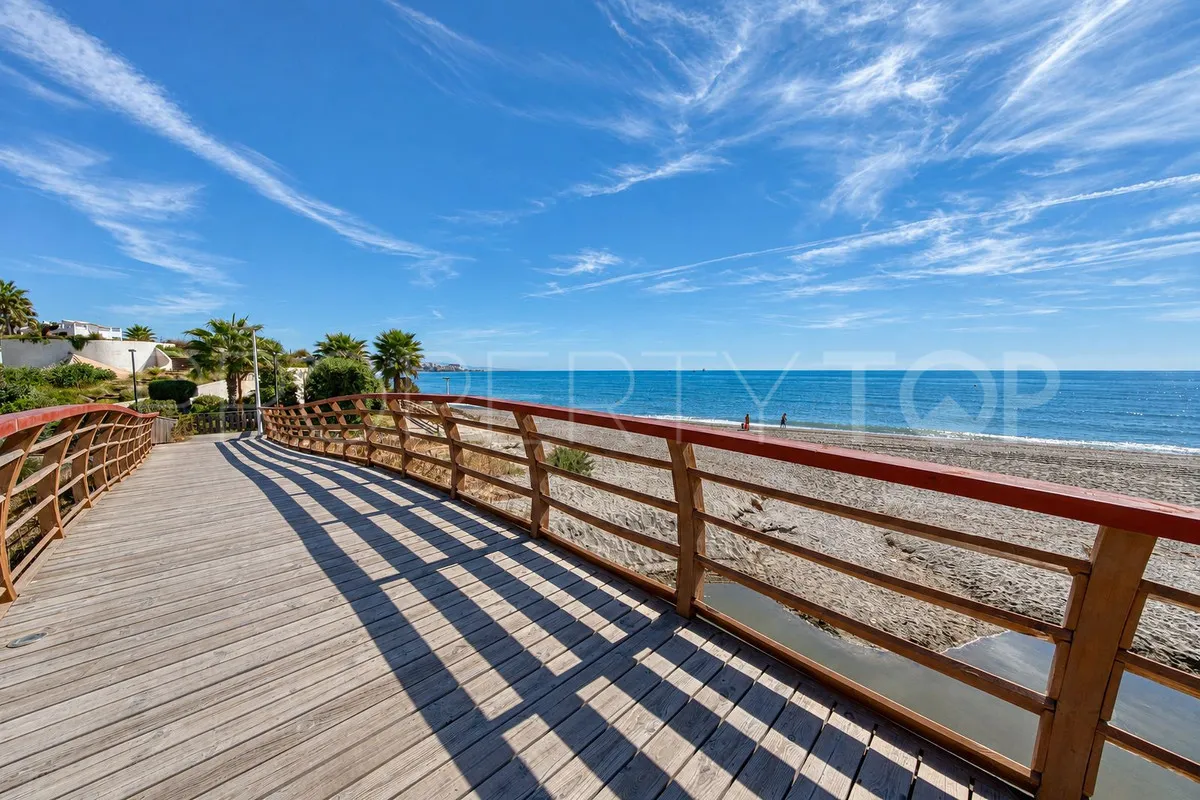 Comprar apartamento en Estepona de 3 dormitorios