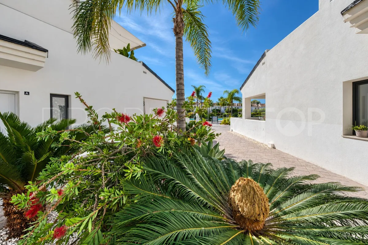 Comprar apartamento en Estepona de 3 dormitorios