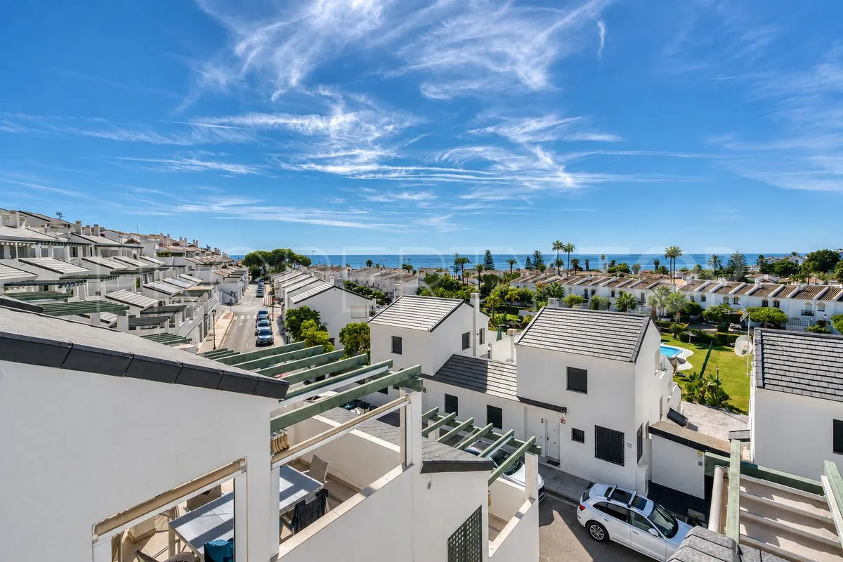 Comprar apartamento en Estepona de 3 dormitorios