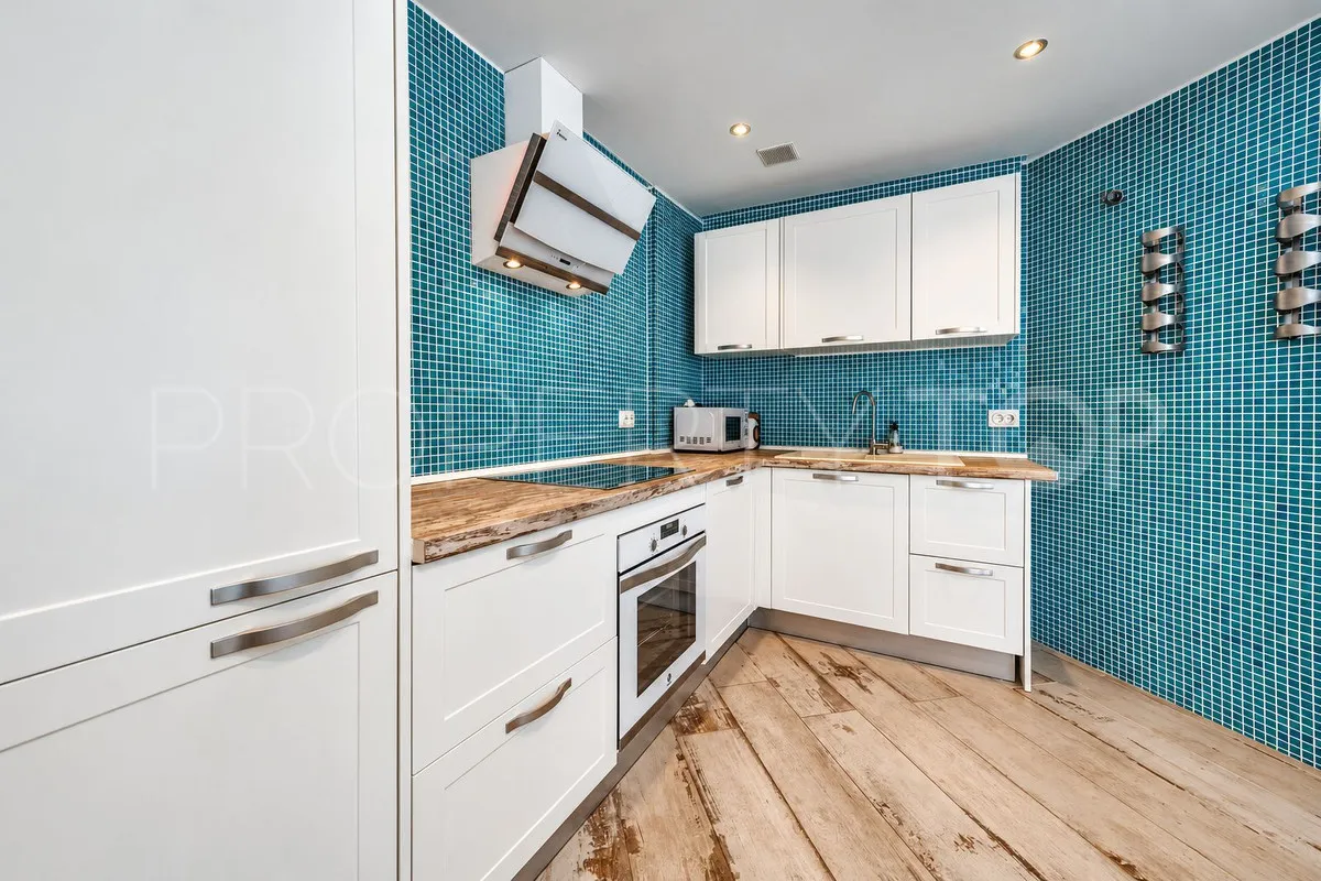 Sabinillas apartment for sale