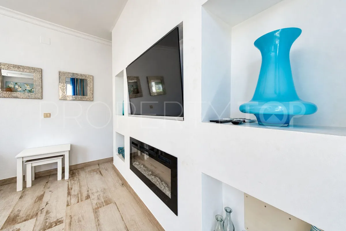Sabinillas apartment for sale