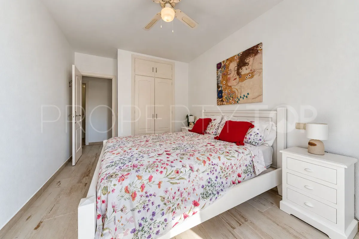 Sabinillas apartment for sale