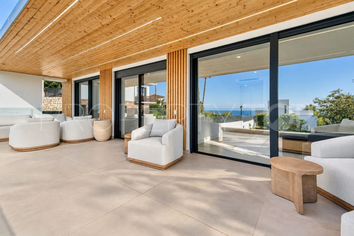Benalmadena, villa de 5 dormitorios en venta