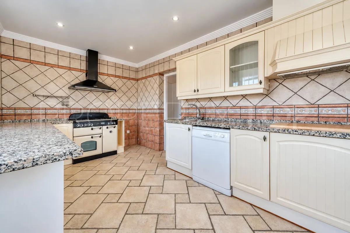 Manilva, villa en venta