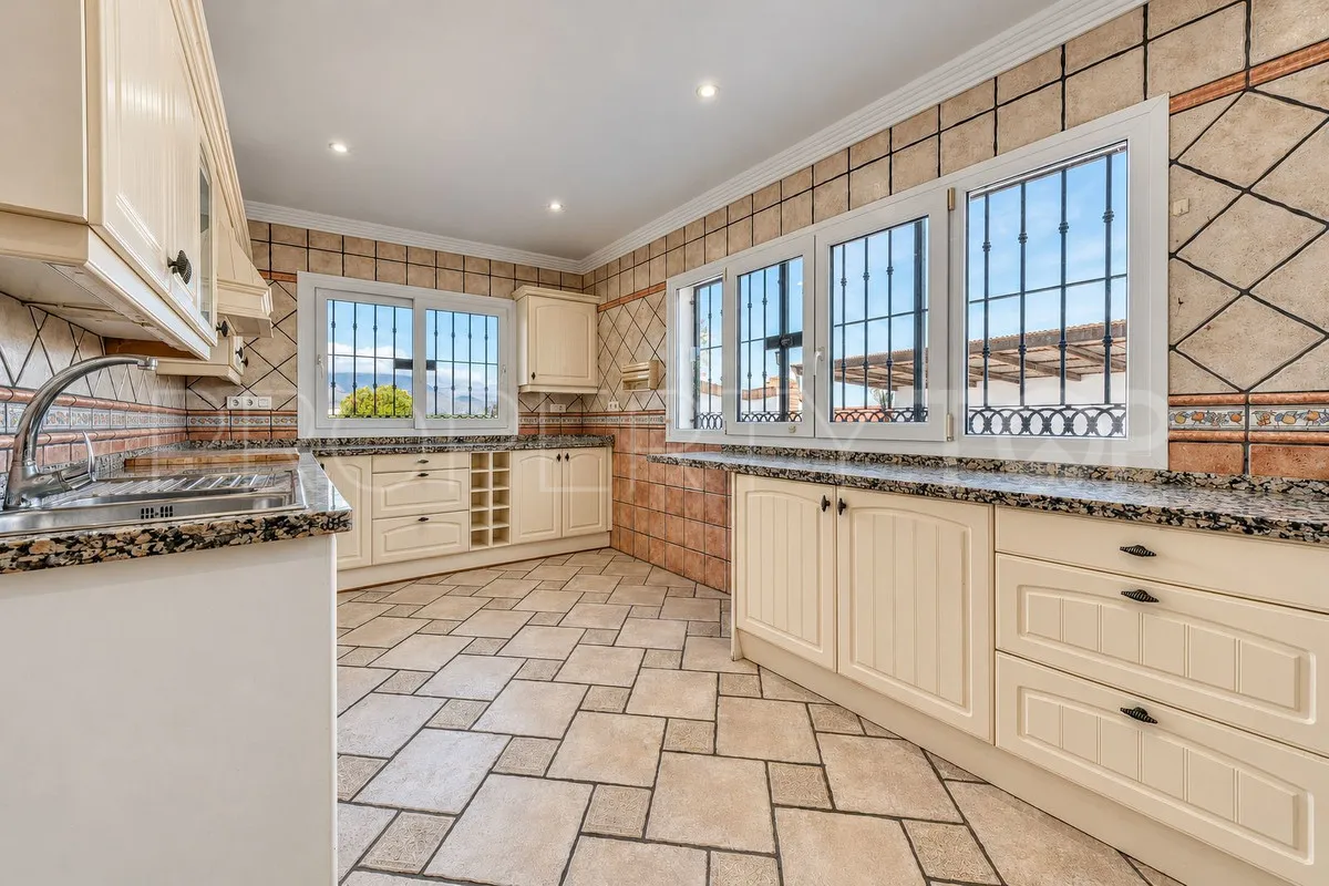 Manilva, villa en venta