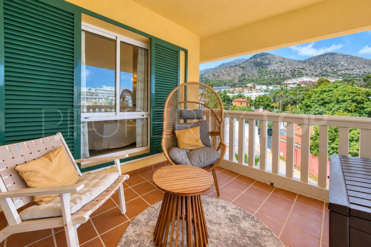 Apartamento de 2 dormitorios en venta en Fuengirola