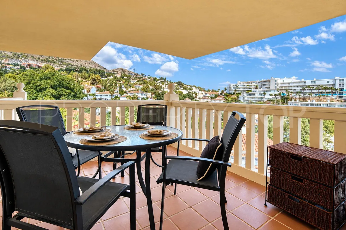 Apartamento de 2 dormitorios en venta en Fuengirola