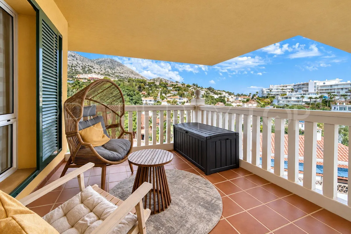 Apartamento de 2 dormitorios en venta en Fuengirola