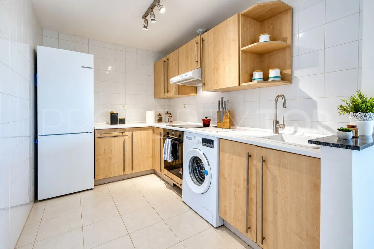 Apartamento de 2 dormitorios en venta en Fuengirola