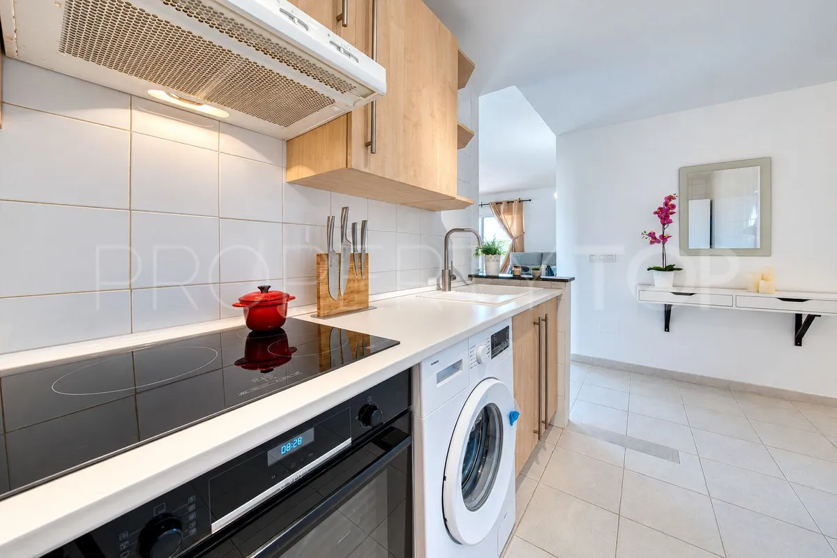 Apartamento de 2 dormitorios en venta en Fuengirola