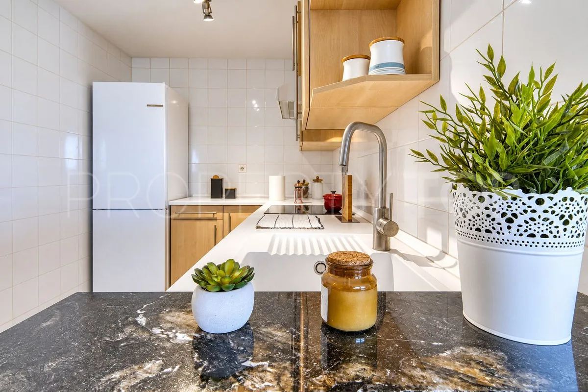 Apartamento de 2 dormitorios en venta en Fuengirola