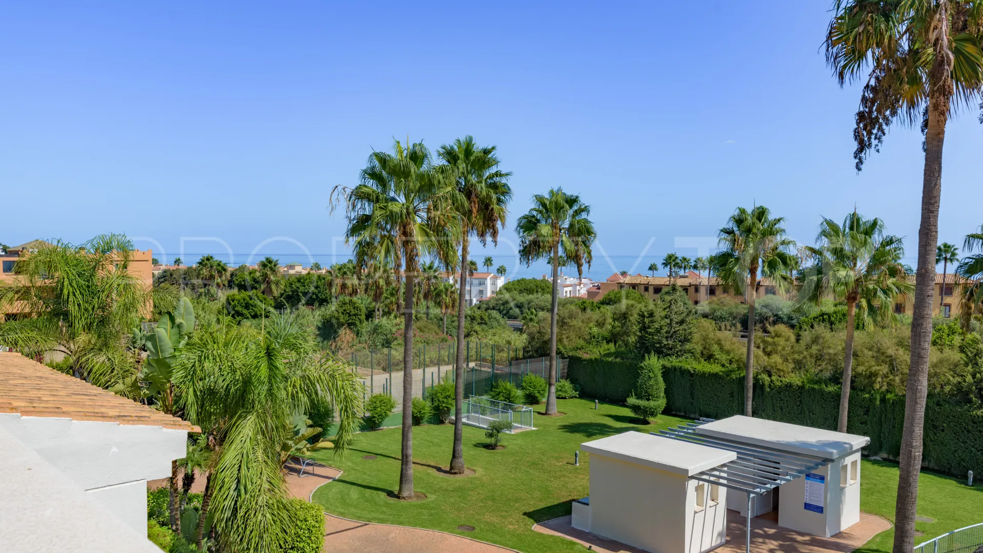 Penthouse for sale in Casares Playa with 3 bedrooms