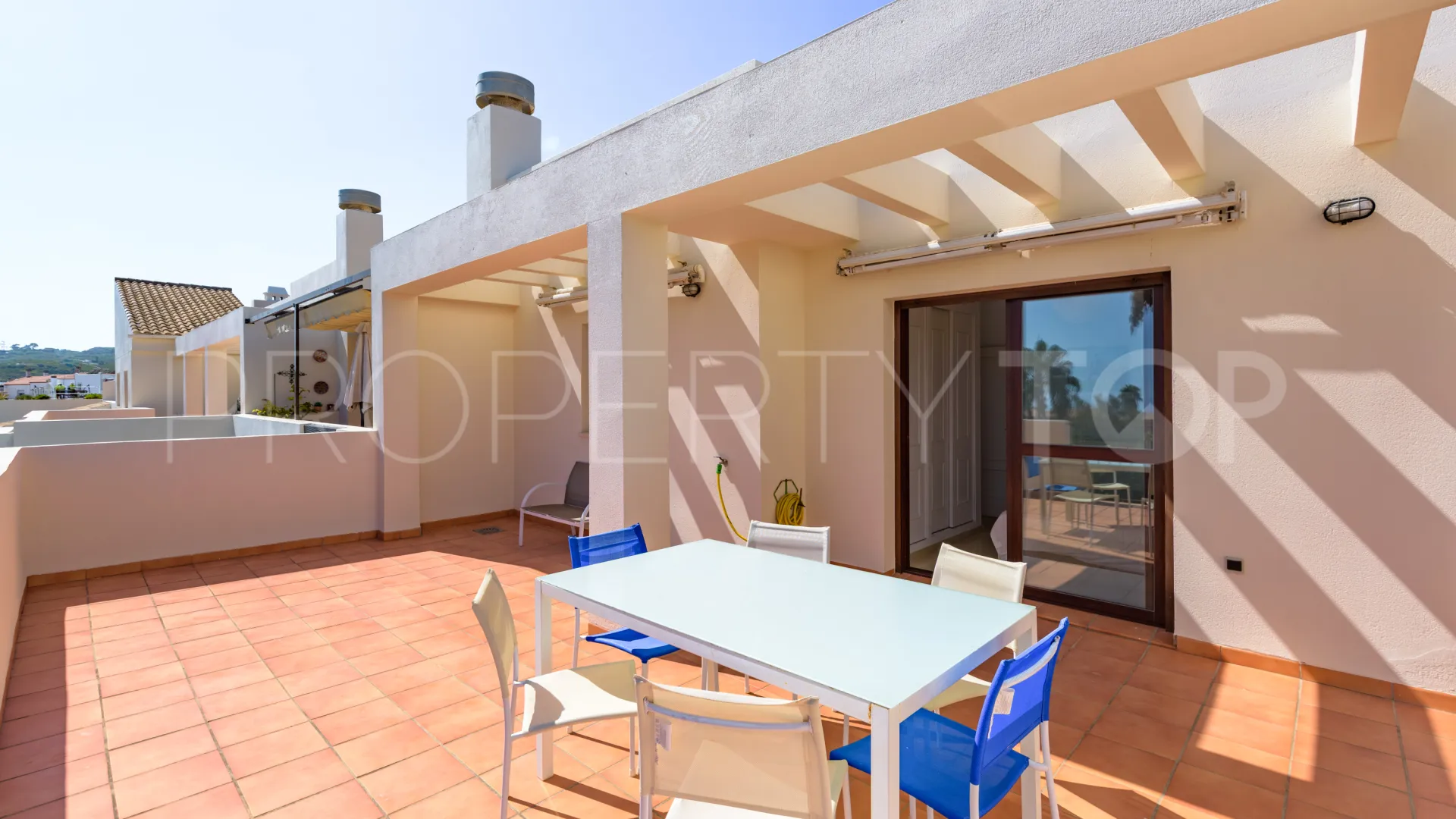 Penthouse for sale in Casares Playa with 3 bedrooms