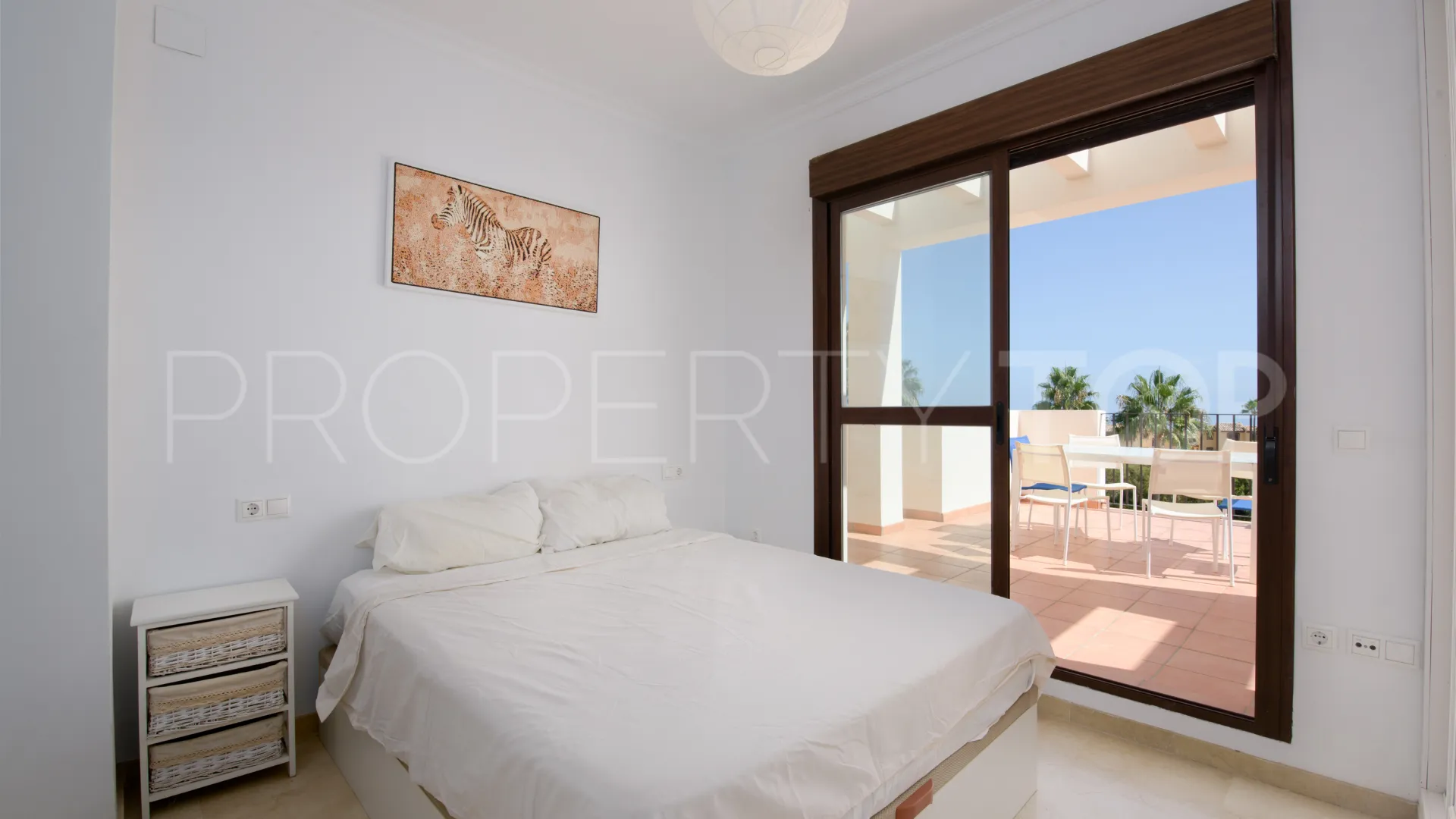 Penthouse for sale in Casares Playa with 3 bedrooms