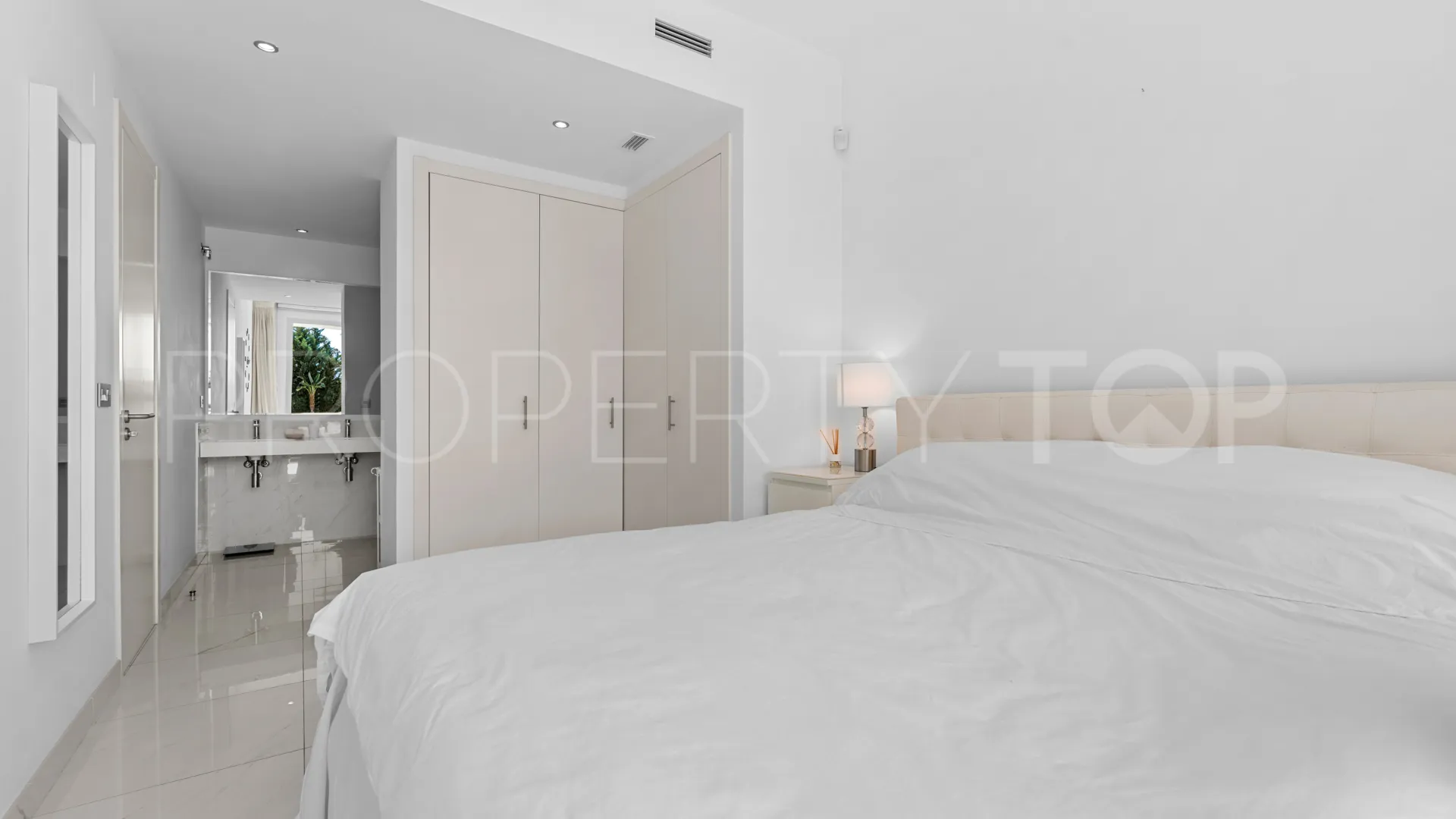 Apartamento planta baja en venta en Belaire con 2 dormitorios