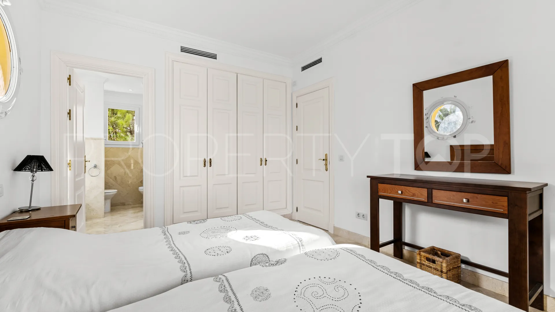 3 bedrooms penthouse in Majestic for sale