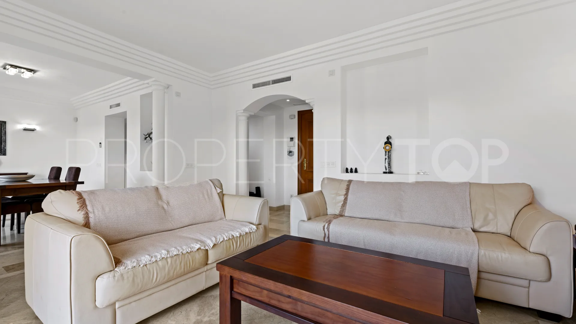 3 bedrooms penthouse in Majestic for sale