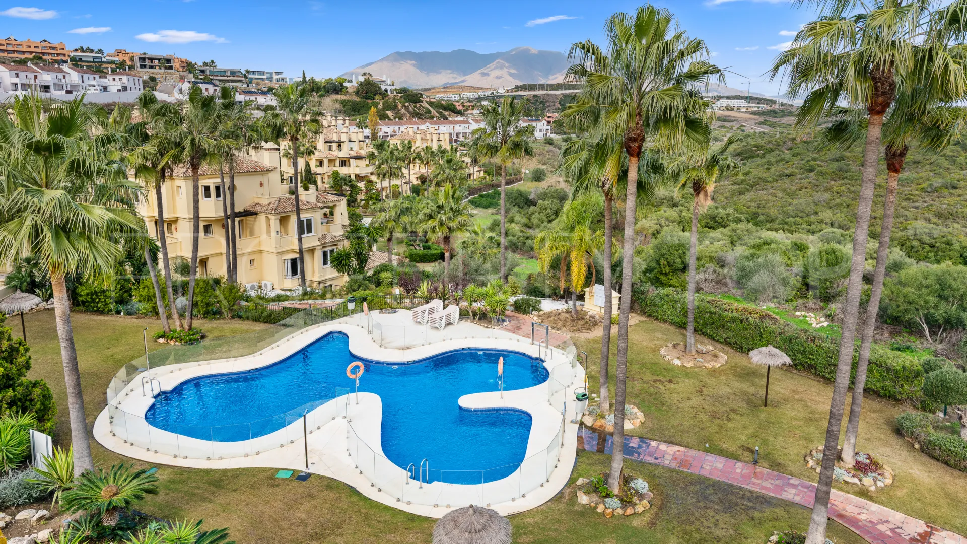 3 bedrooms penthouse in Majestic for sale