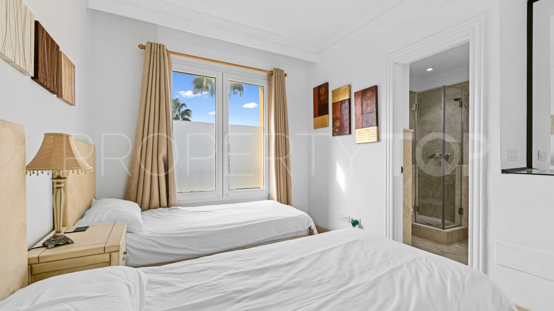 3 bedrooms penthouse in Majestic for sale