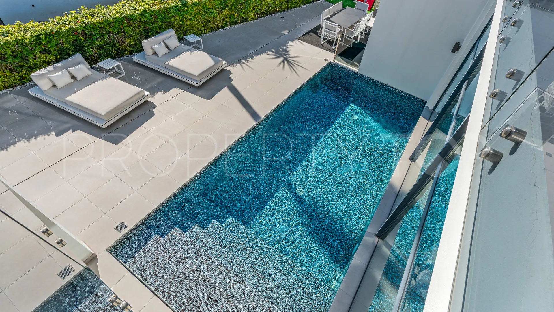 Villa con 4 dormitorios en venta en Los Monteros