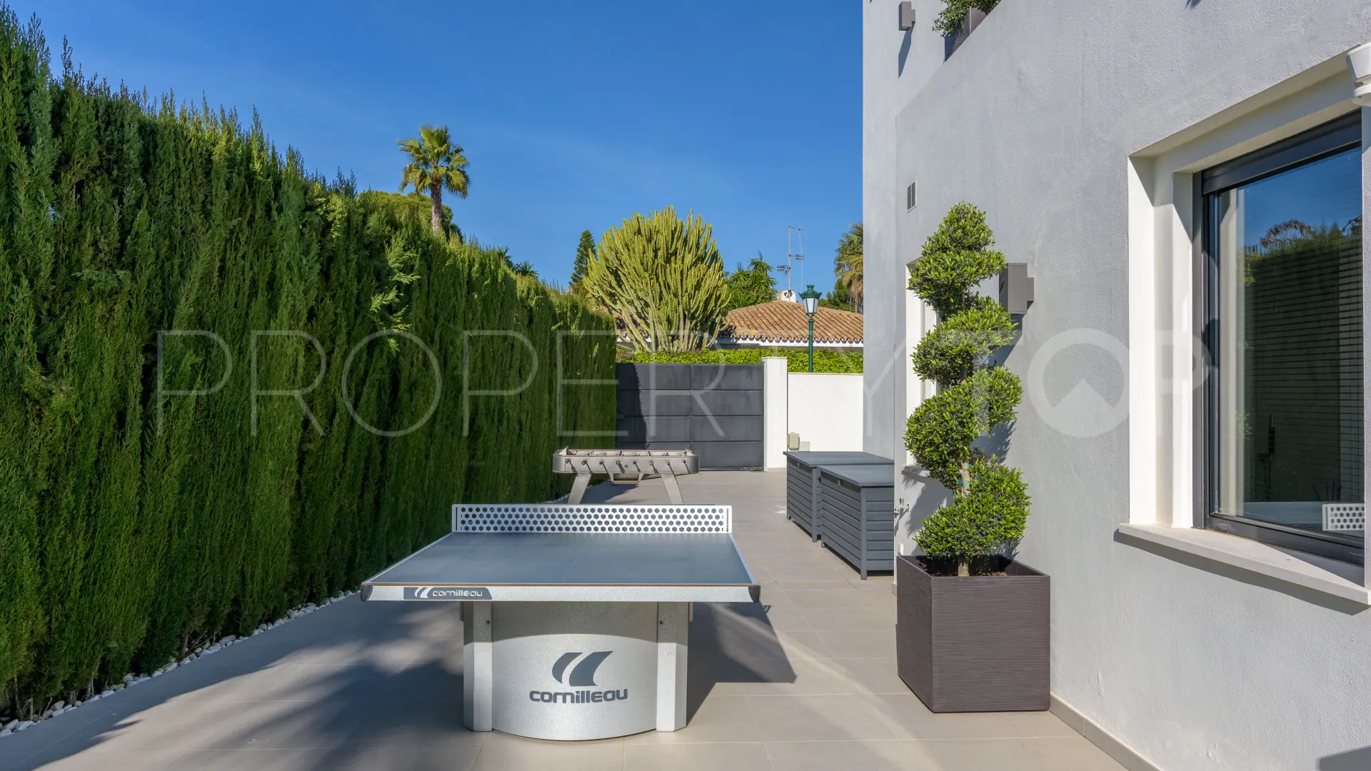 Villa con 4 dormitorios en venta en Los Monteros