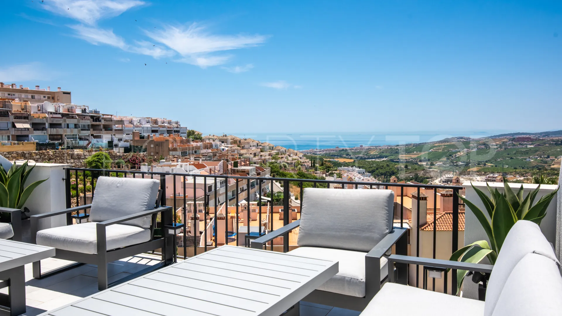 Se vende Ático en Hacienda de Casares