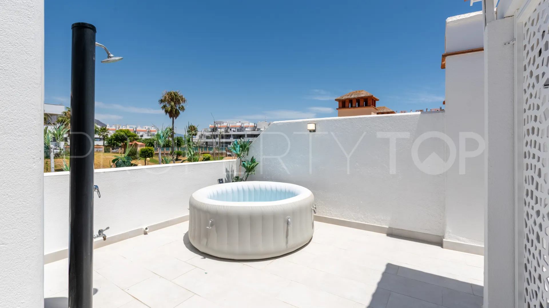Se vende Ático en Hacienda de Casares