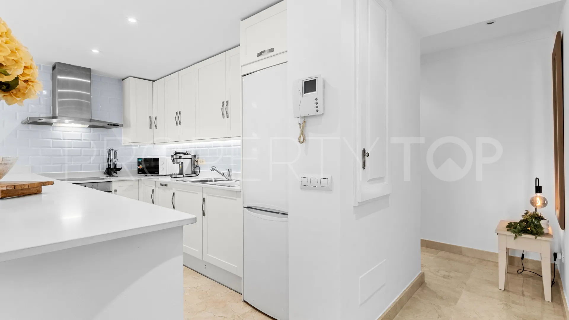 Majestic ground floor apartment for sale