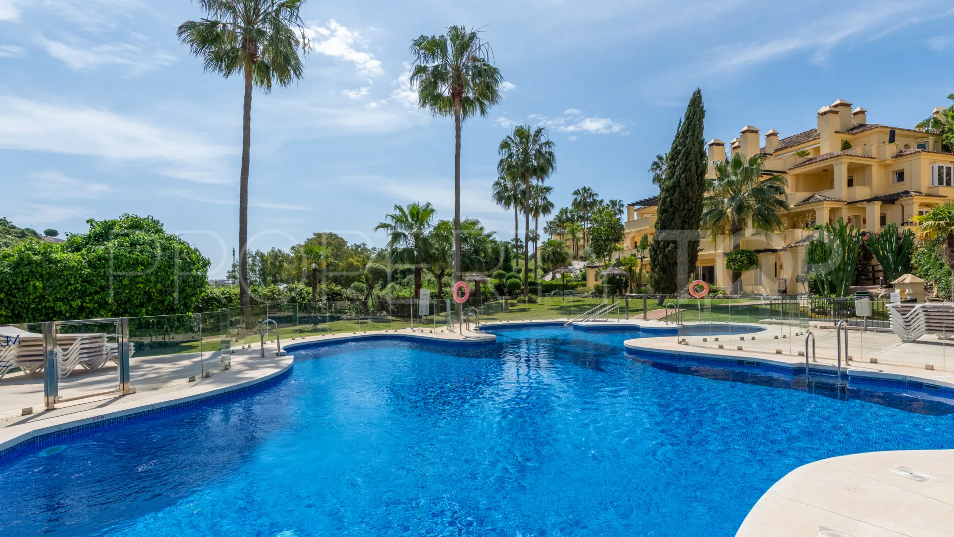 Majestic ground floor apartment for sale