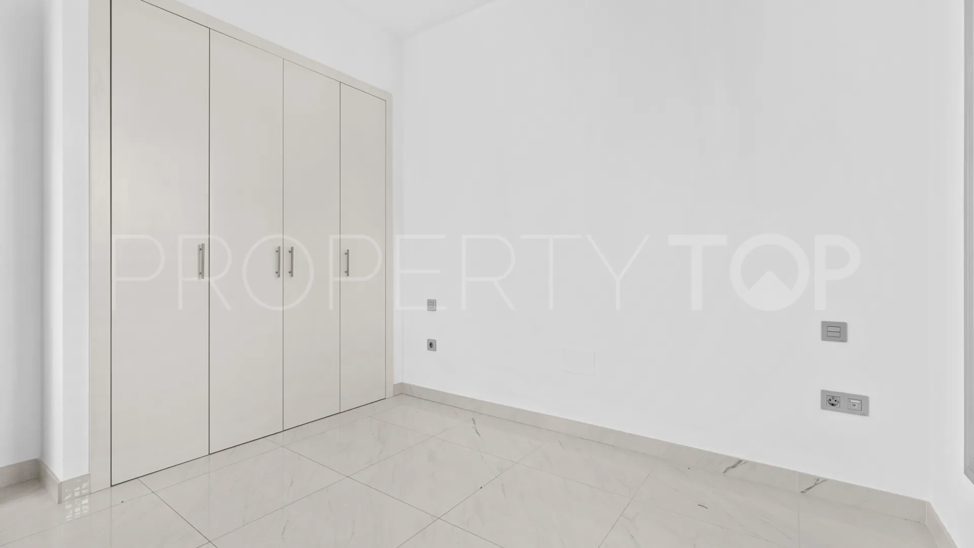 Belaire, apartamento planta baja en venta