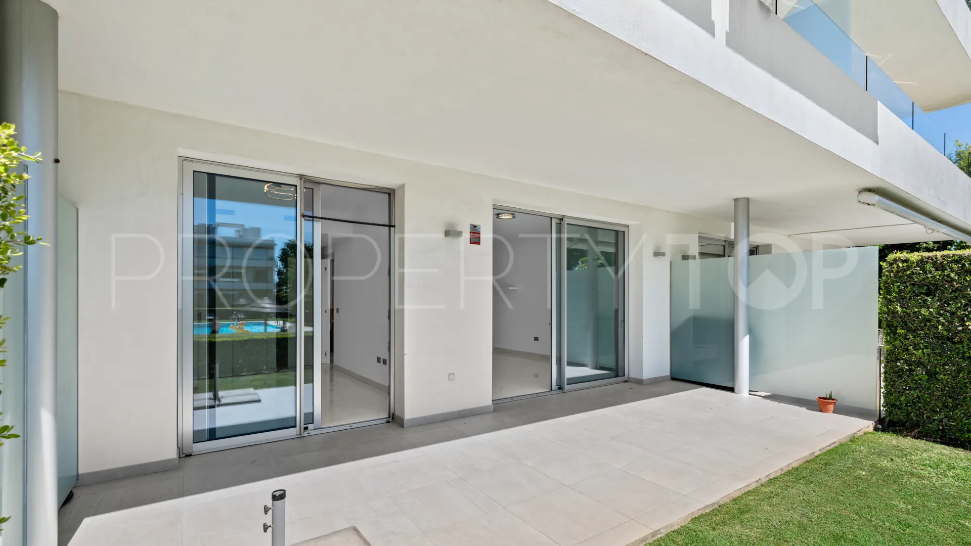 Belaire, apartamento planta baja en venta