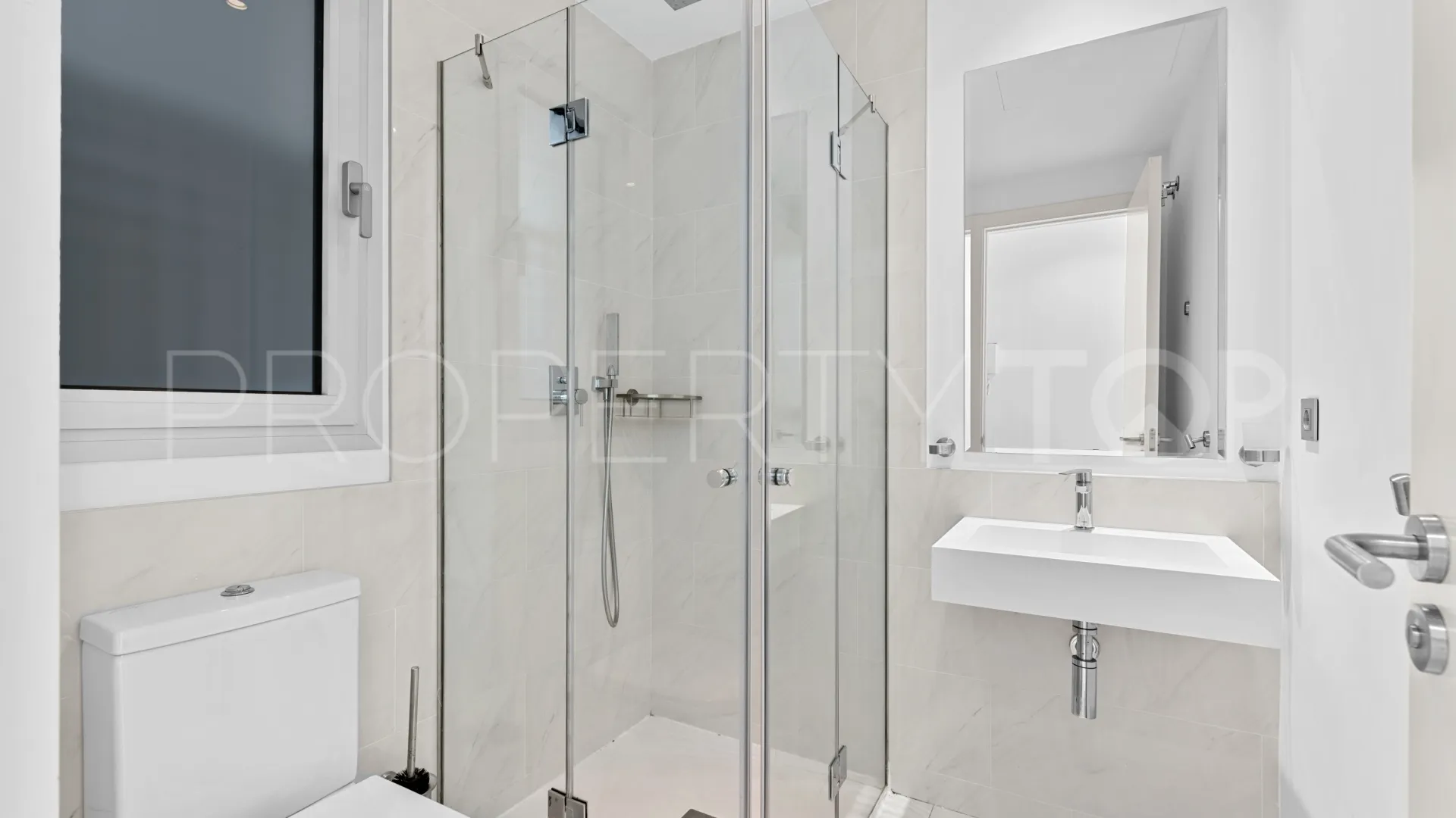 Belaire, apartamento planta baja en venta