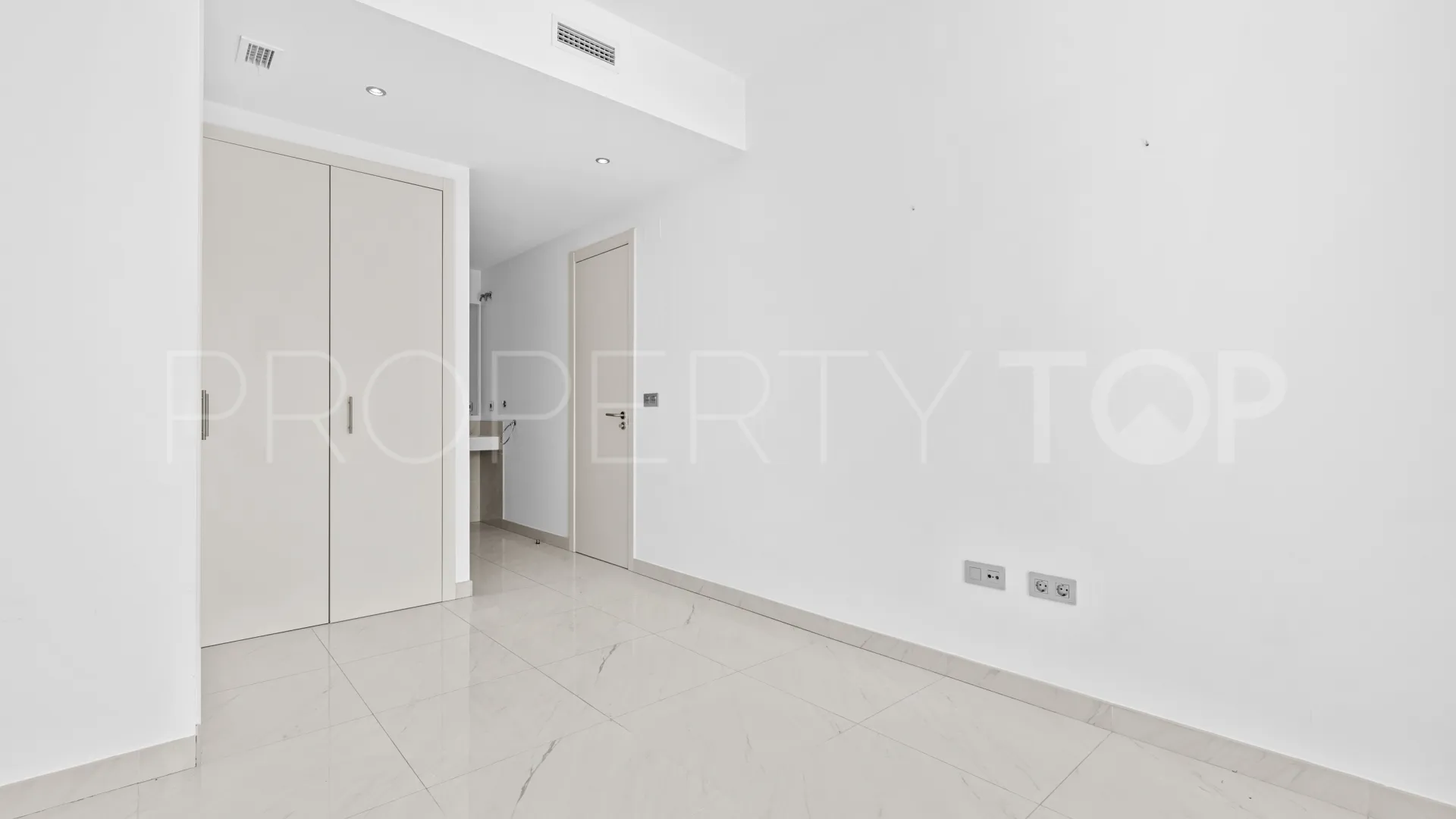 Belaire, apartamento planta baja en venta