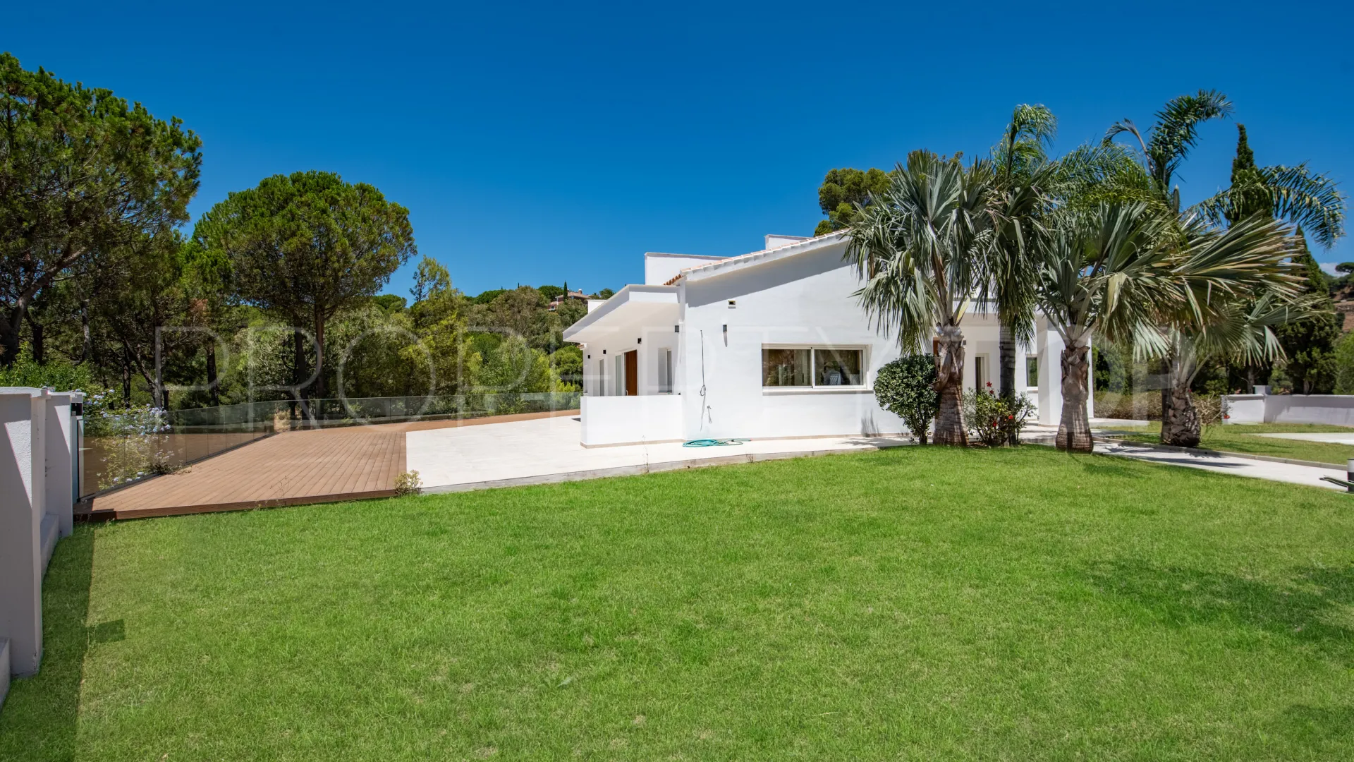 Villa en venta de 5 dormitorios en El Madroñal
