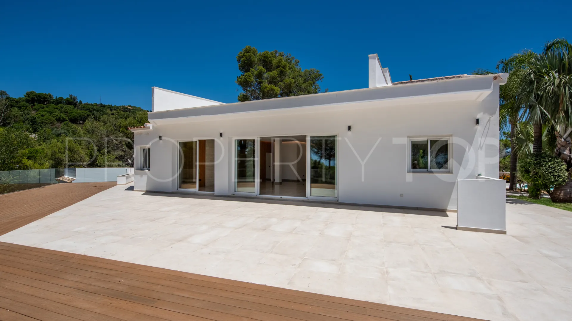 Villa en venta de 5 dormitorios en El Madroñal