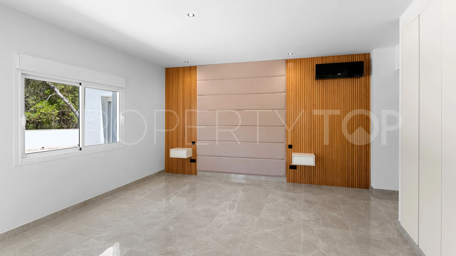 Villa en venta de 5 dormitorios en El Madroñal