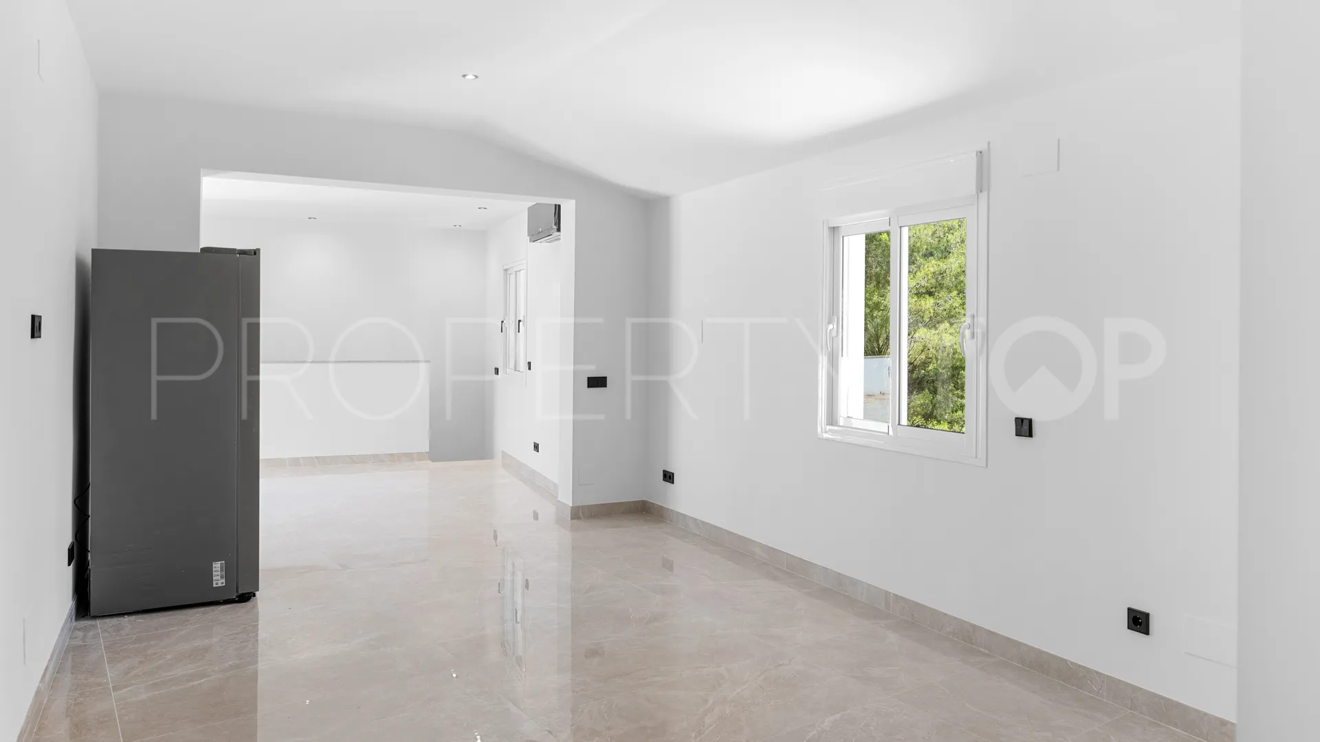 Villa en venta de 5 dormitorios en El Madroñal