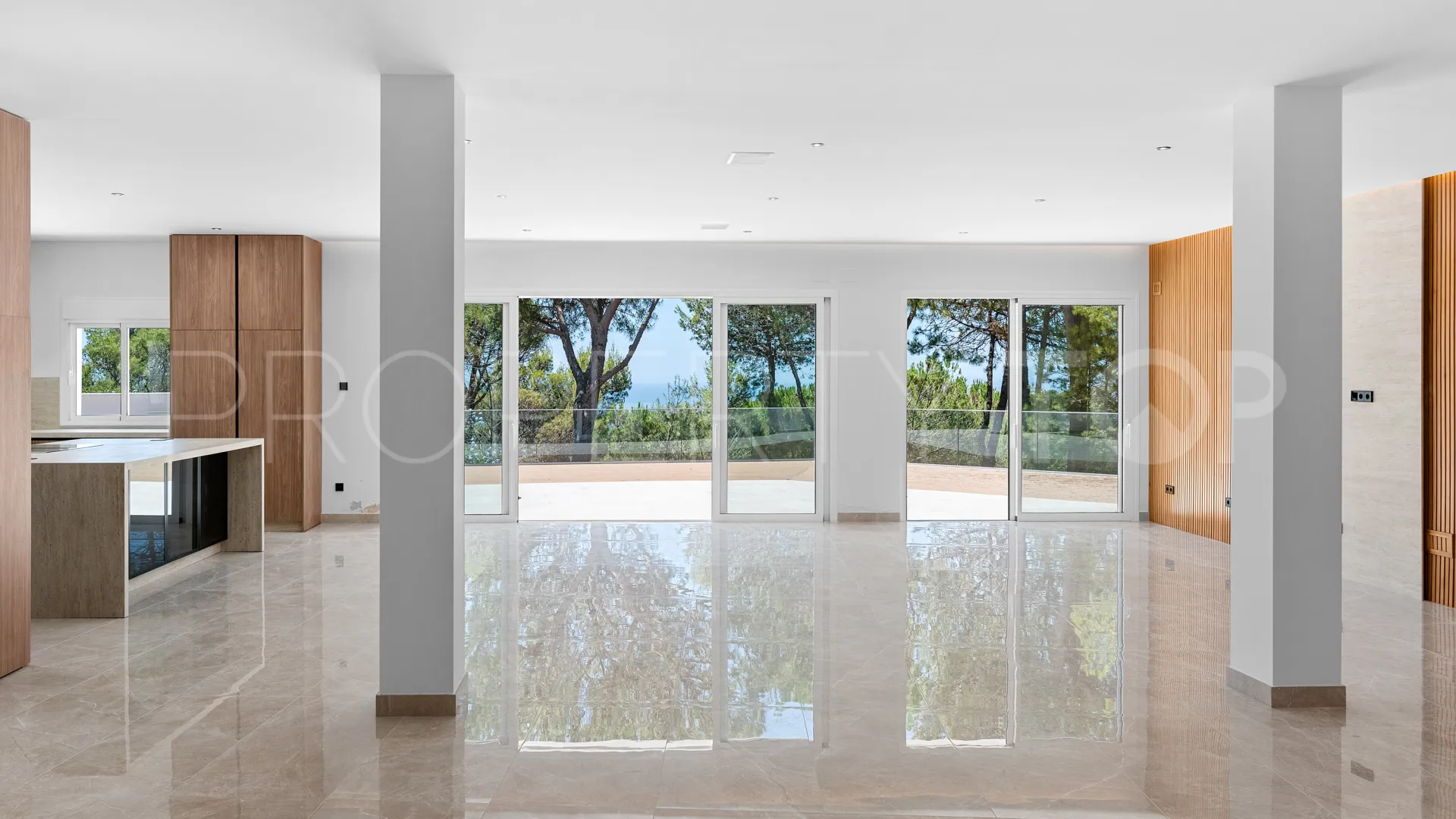 Villa en venta de 5 dormitorios en El Madroñal