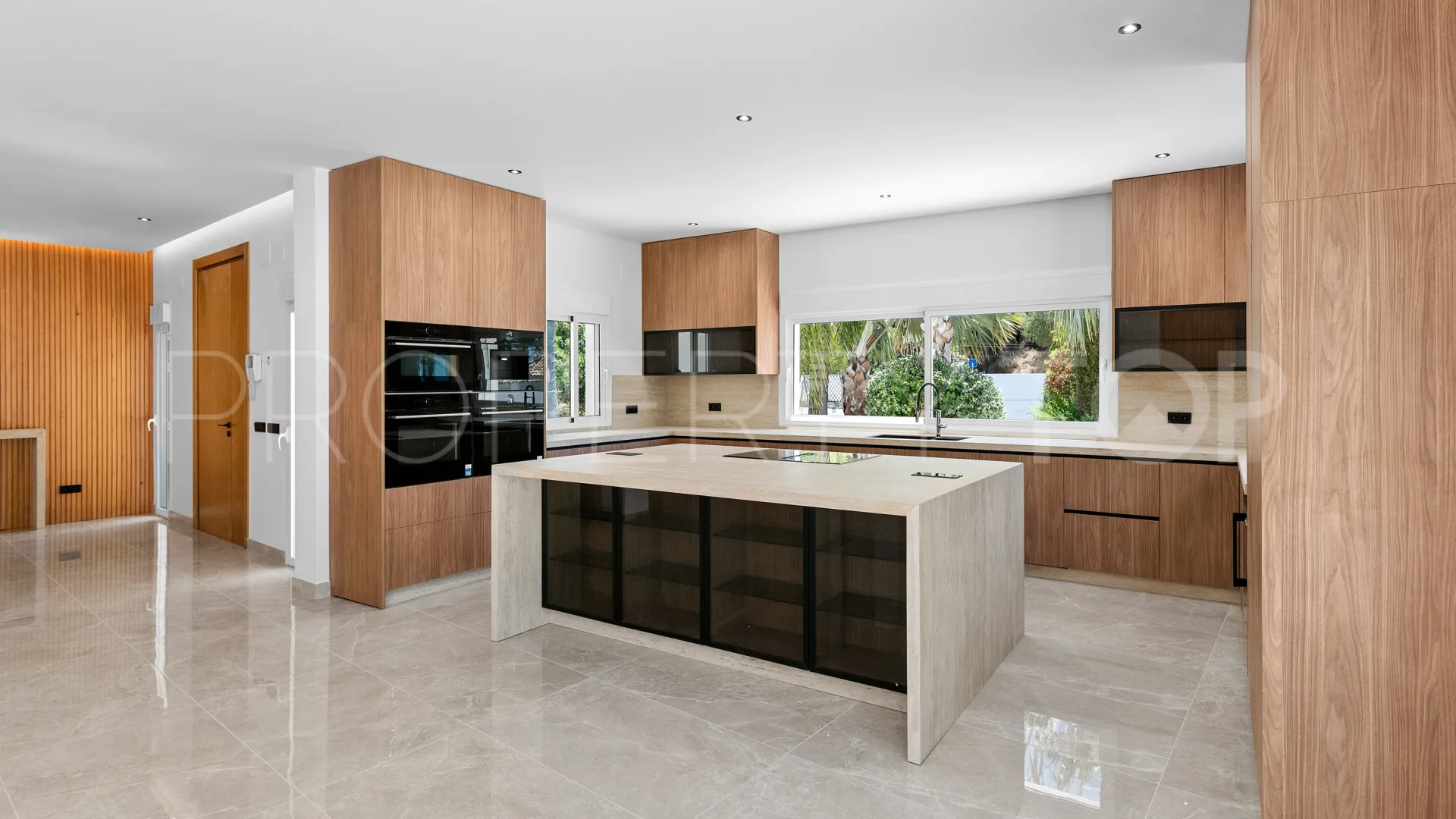 Villa en venta de 5 dormitorios en El Madroñal