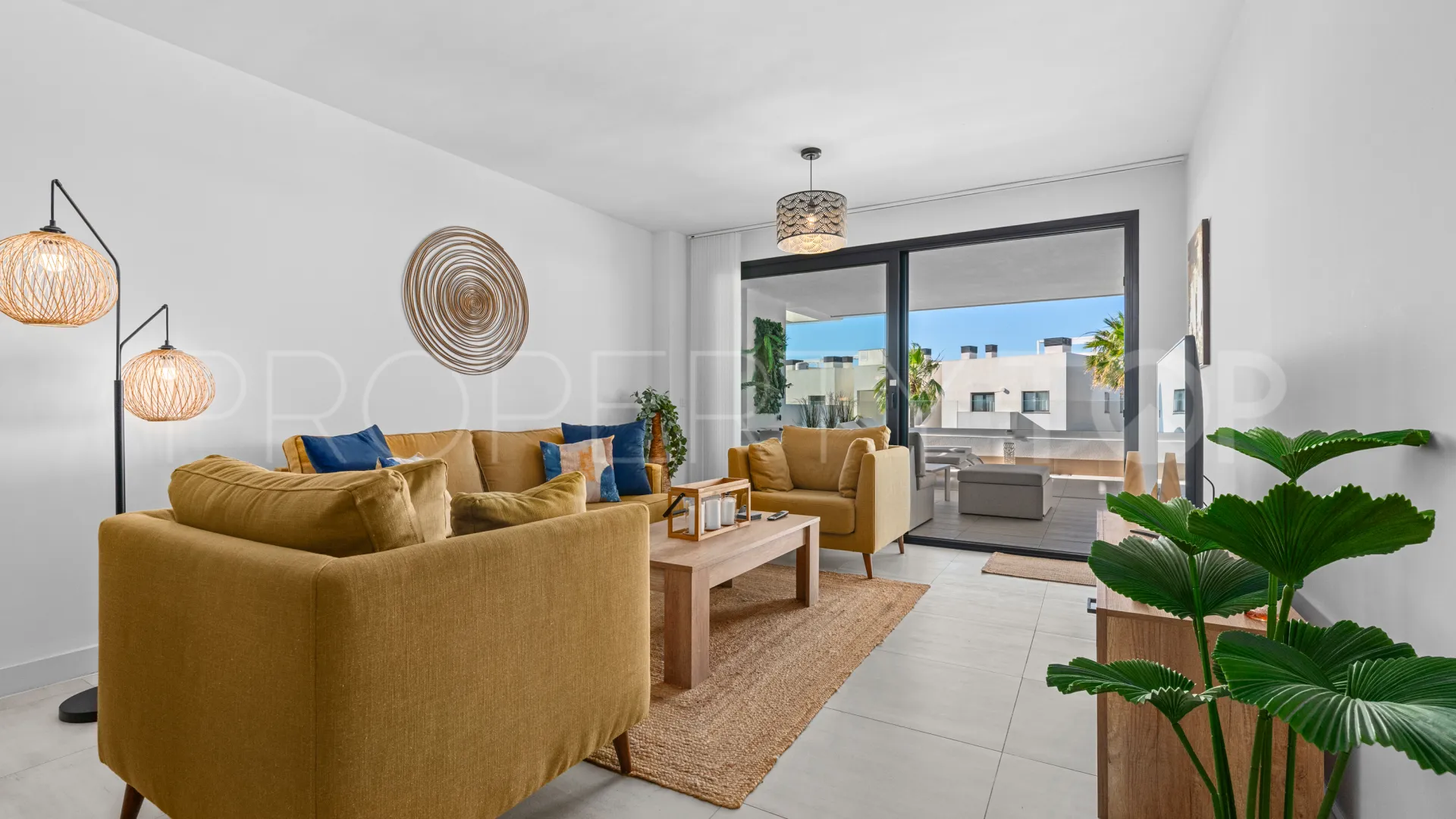 Se vende apartamento planta baja en Las Olas de 3 dormitorios