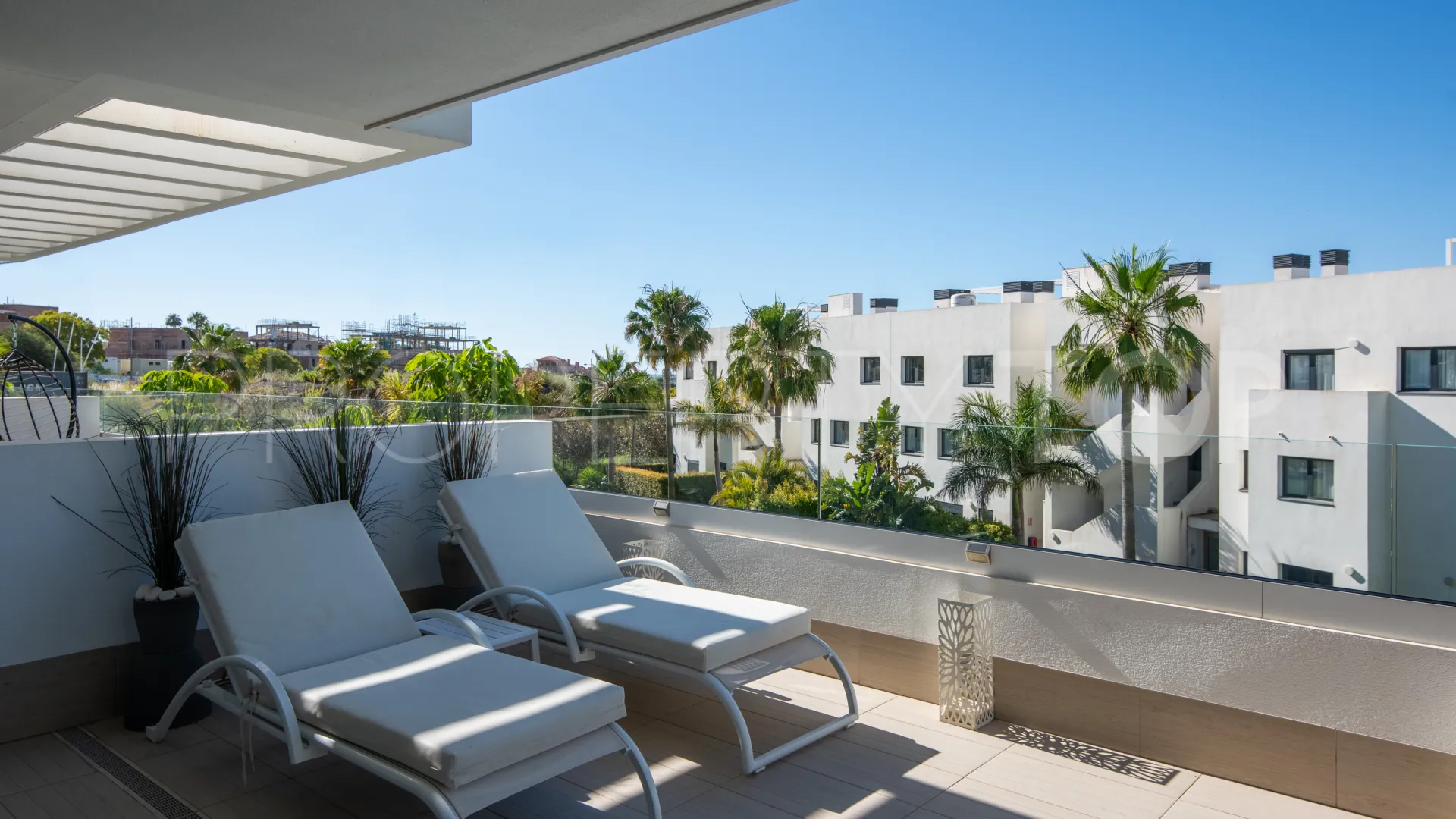 Se vende apartamento planta baja en Las Olas de 3 dormitorios